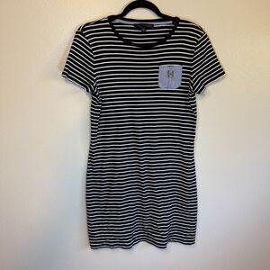 Tommy Hilfiger Women's Cotton Blue & White Stripe Crew with Denim Pocket Dress M